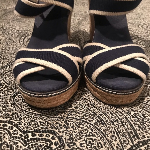 TORY BURCH WEDGES - Picture 6 of 7